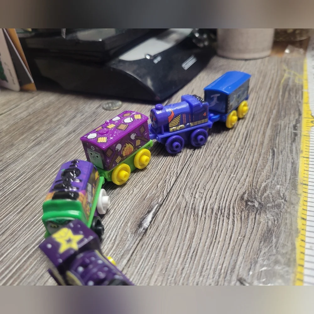 2014‎ 5 Thomas & Friends Mini Trains
